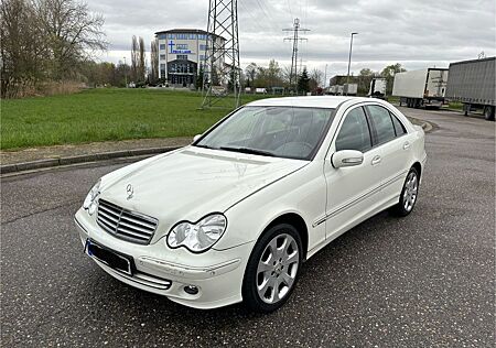 Mercedes-Benz C 350 AVANTGARDE