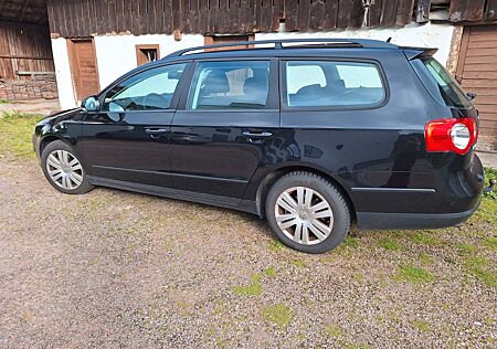 VW Passat Variant gebraucht kaufen VW Passat Variant Volkswagen 1.6 Comfortline Variant Comfo...
