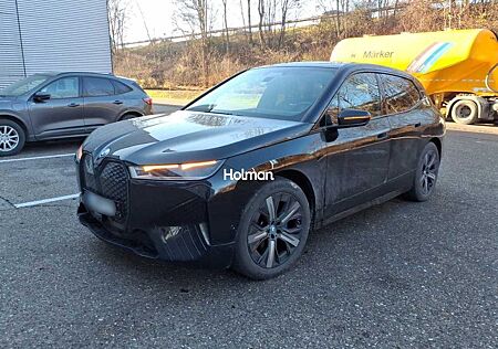BMW iX xDrive40 Sport Live Cockp. Prof. ACC 360° Las