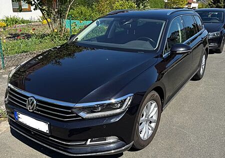 VW Passat Variant Volkswagen 2.0 TDI Highline*AHK*360*ACC*VIRT