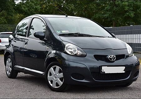 Toyota Aygo (X) Aygo (X) 1,0-l-VVT-i -