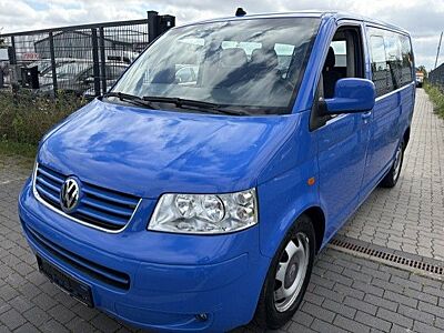 Volkswagen T5 Transporter Bus Caravelle, 174 PS