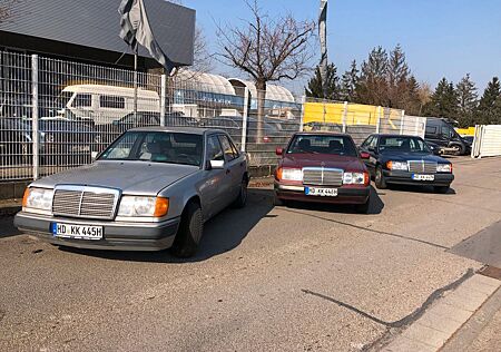 Mercedes-Benz 300 E300 Limosin Mit H Kenzeichen Neue Tüv Erst Hand