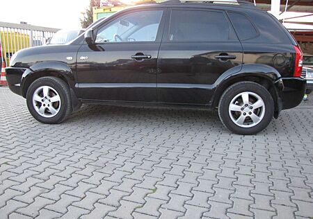 Hyundai Tucson 2.0 CRDi VGT GLS Leder AHK 4WD HU 9-25