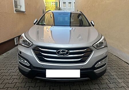Hyundai Santa Fe Premium 4WD