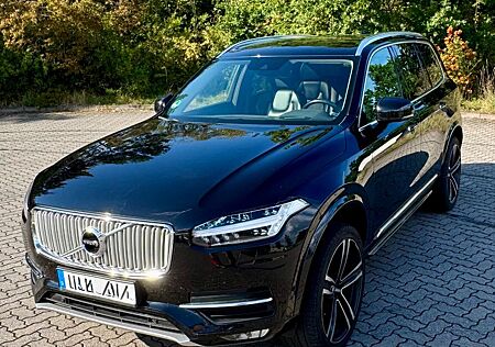 Volvo XC 90 XC90 D5 AWD Geartronic Inscription Inscription