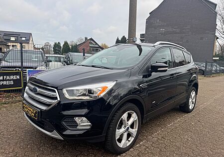 Ford Kuga TITANIUM /4X4/KAMERA/SHZ/LHZ/NAVI/KEYLESSGO