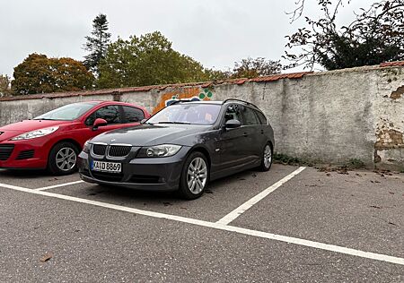 BMW 325i touring -