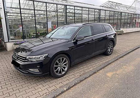 VW Passat Variant Volkswagen 2.0 TDI SCR 147kW DSG Busines...