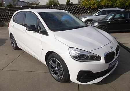 BMW 218 Active Sport Tourer 2,0d /Navi/Klima/PDC/LED