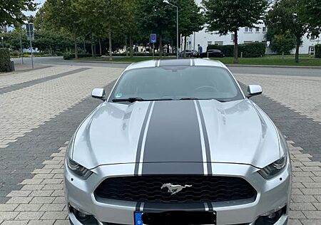 Ford Mustang 2.3 EcoBoost