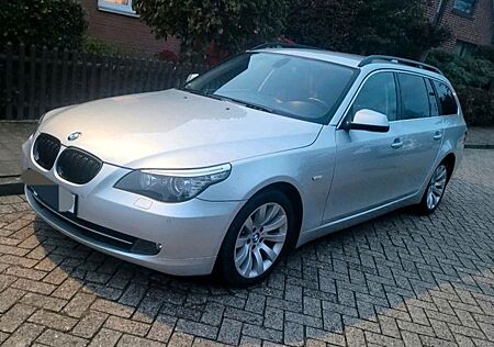 BMW 525d LCI touring -