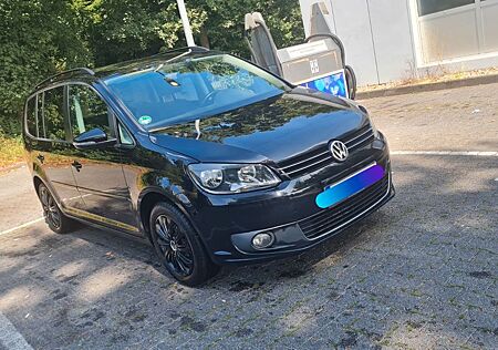 VW Touran Volkswagen 2.0 TDI 103kW -