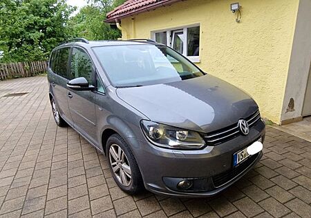 VW Touran Volkswagen 2.0 TDI DSG MATCH AHK 7 Sitze