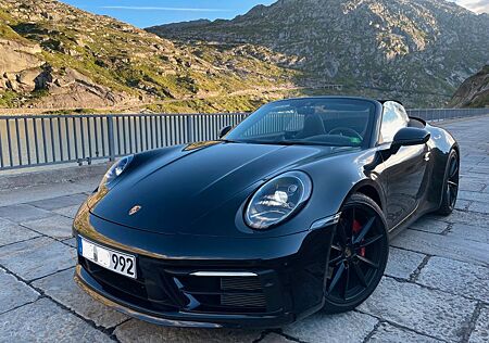 Porsche 992 Carrera S Cabriolet Approved Garantie