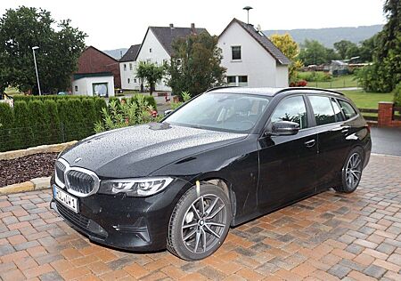 BMW 320d Touring Advantage Automatik
