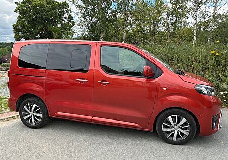Toyota Pro Ace Proace (Verso) 2,0-l-D-4D 130kW comp. Family
