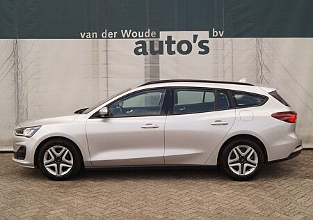 Ford Focus Wagon 1.0 EcoBoost 124pk Hybrid Connected