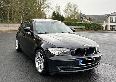 BMW 116 1er E87 Night-Pakt/Tempomat/PDC/Sitzheizung