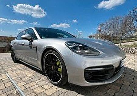 Porsche Panamera 4 E-Hybrid Sport Turismo -Approved