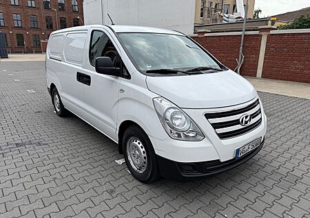 Hyundai H-1 Starex H-1 Konvekta Kühlfahrzeug Kühltransporter