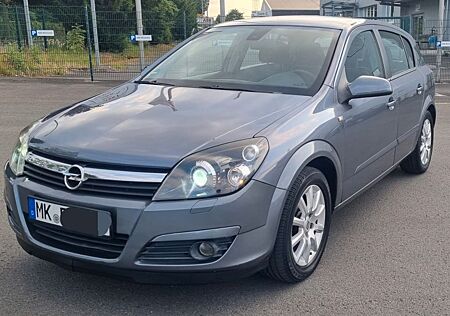 Opel Astra 1.8 ECOTEC 92kW Automatik