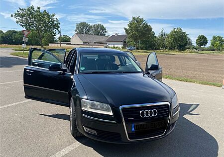 Audi A8 3.0 TDI (DPF) tiptronic quattro -
