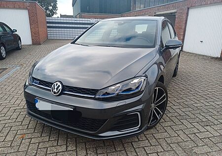 VW Golf Volkswagen VII 1.4 GTE Plug-In Hybrid DSG 110/150kW