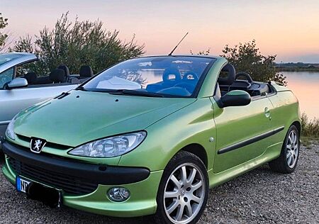Peugeot 206 206cc Cabrio | 109 PS | TÜV 05/2025 | EZ