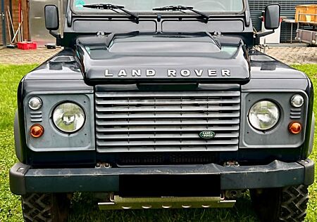 Land Rover Defender 90 Td4 Station Wagon E E