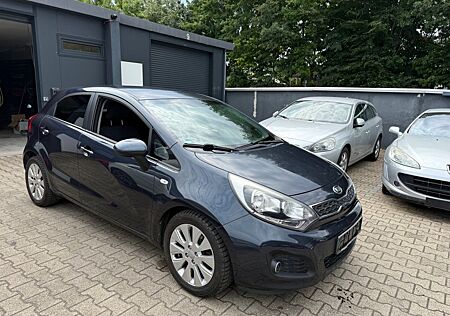 Kia Rio Dream Team