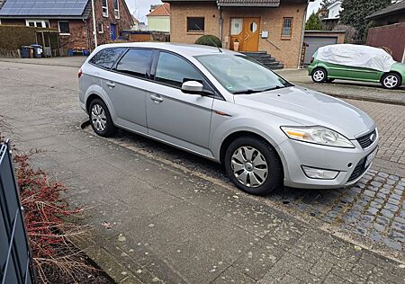 Ford Mondeo 2,0TDCi 103kW DPF Ghia Turnier 6-tron...