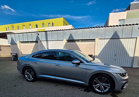 VW Arteon Volkswagen 2.0 TSI DSG R-Line #AHK#STHZ#LED#ACC