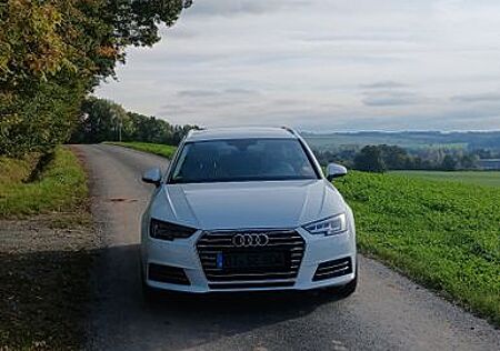 Audi A4 2.0 TFSI ultra S tronic Avant -