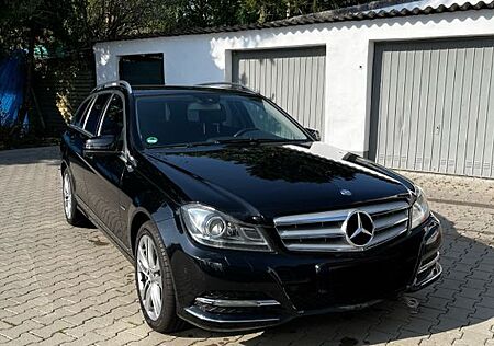 Mercedes-Benz C 180 CGI T BlueEFFICIENCY AVANTGARDE AVANTGARDE