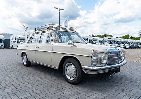 Mercedes-Benz 200 W115 /8 *Originallack*
