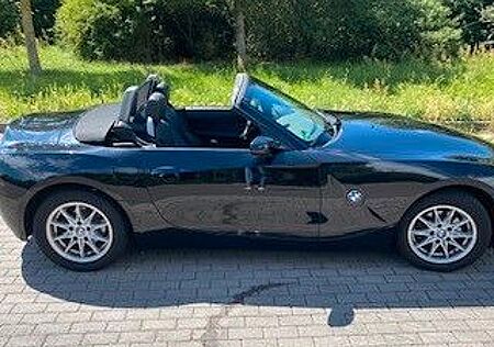 BMW Z4 2.2i - 6 Zyl. TÜV neu - Liebhaberstück