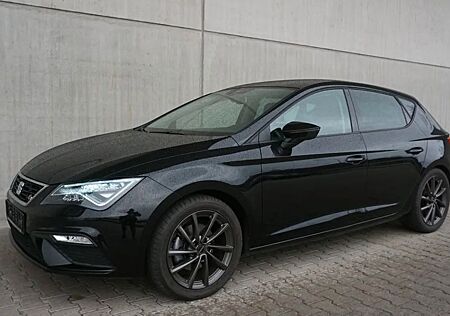 Seat Leon FR 1.5 TSI DSG AHK Navi Voll-LED