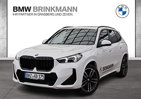 BMW X1 sDrive18d aut. / M SPORT + AHK + PANO. + LMR