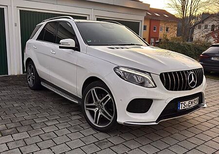 Mercedes-Benz GLE 350 Mercedes GLE 350d 4MATIC | AMG-Paket | Harman