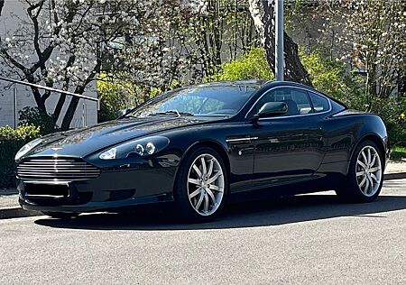 Aston Martin DB9 British Racing Green Coupe