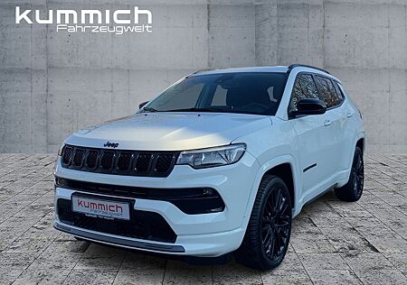 Jeep Compass e-Hybrid Altitude 1.5l 48V 3000,-¤ Einta