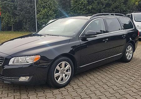 Volvo V70 D2 Automatik Standheizung AHK Zahnriemen n
