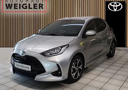 Toyota Yaris gebraucht kaufen Toyota Yaris Hybrid Teamplayer Safety+Comfort
