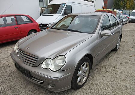 Mercedes-Benz C 220 CDI ELEGANCE *AUTOMATIK*