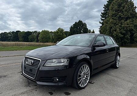 Audi A3 Sportback 1.6 TDI Attraction