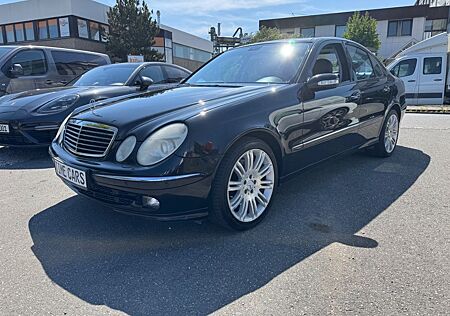 Mercedes-Benz E 50 Lim. E 500/NAVI/LEDER/PANO/XENON/