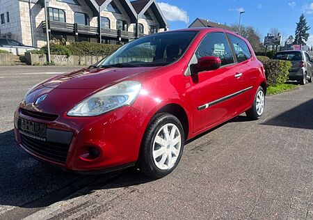 Renault Clio Dynamique 1.2 16V 75