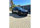 Porsche Macan S/Sportabgasanlage/21 Zoll/GT-Sportlenkrad