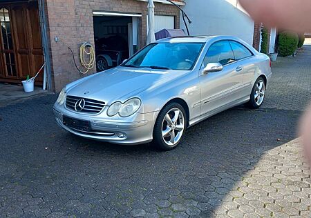 Mercedes-Benz CLK 240 AVANTGARDE Avantgarde